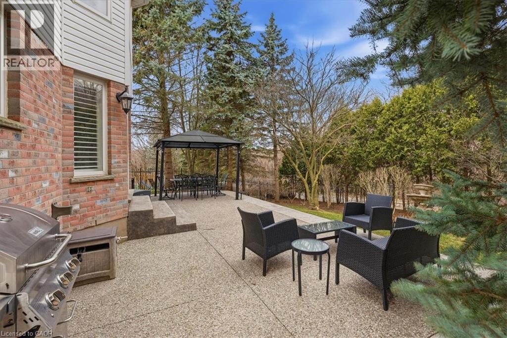 54 Woodcrest Court, Kitchener, Ontario  N2P 2K2 - Photo 37 - 40819862
