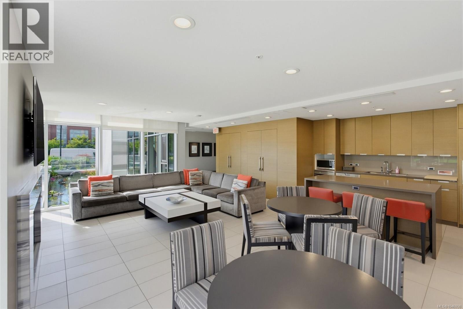 1308 83 Saghalie Rd, Victoria, British Columbia V9A 0E7 - Photo 44 - 1046938