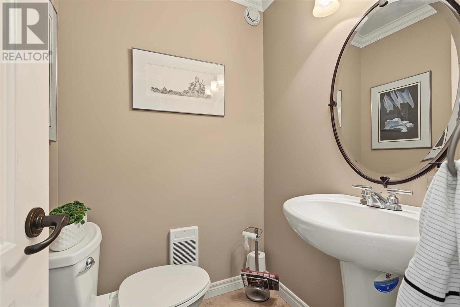 104 Three Island Pond Road, Paradise — photo 24