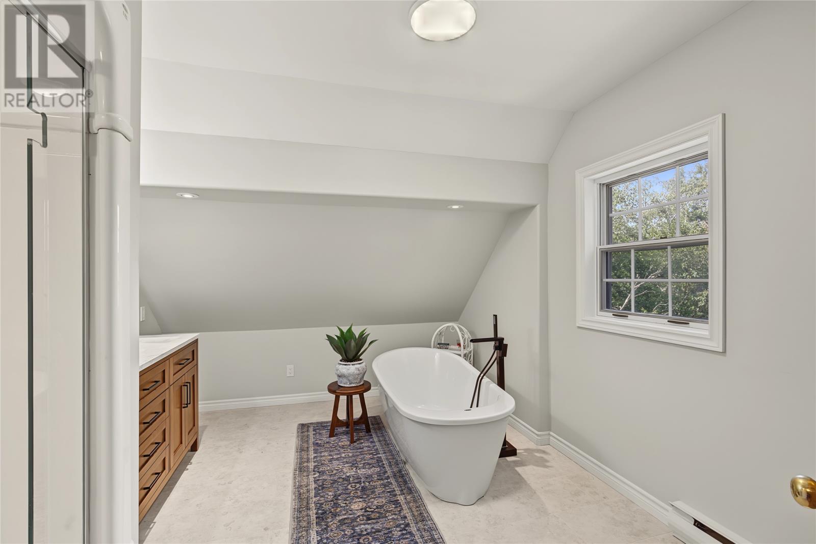 104 Three Island Pond Road, Paradise — photo 33