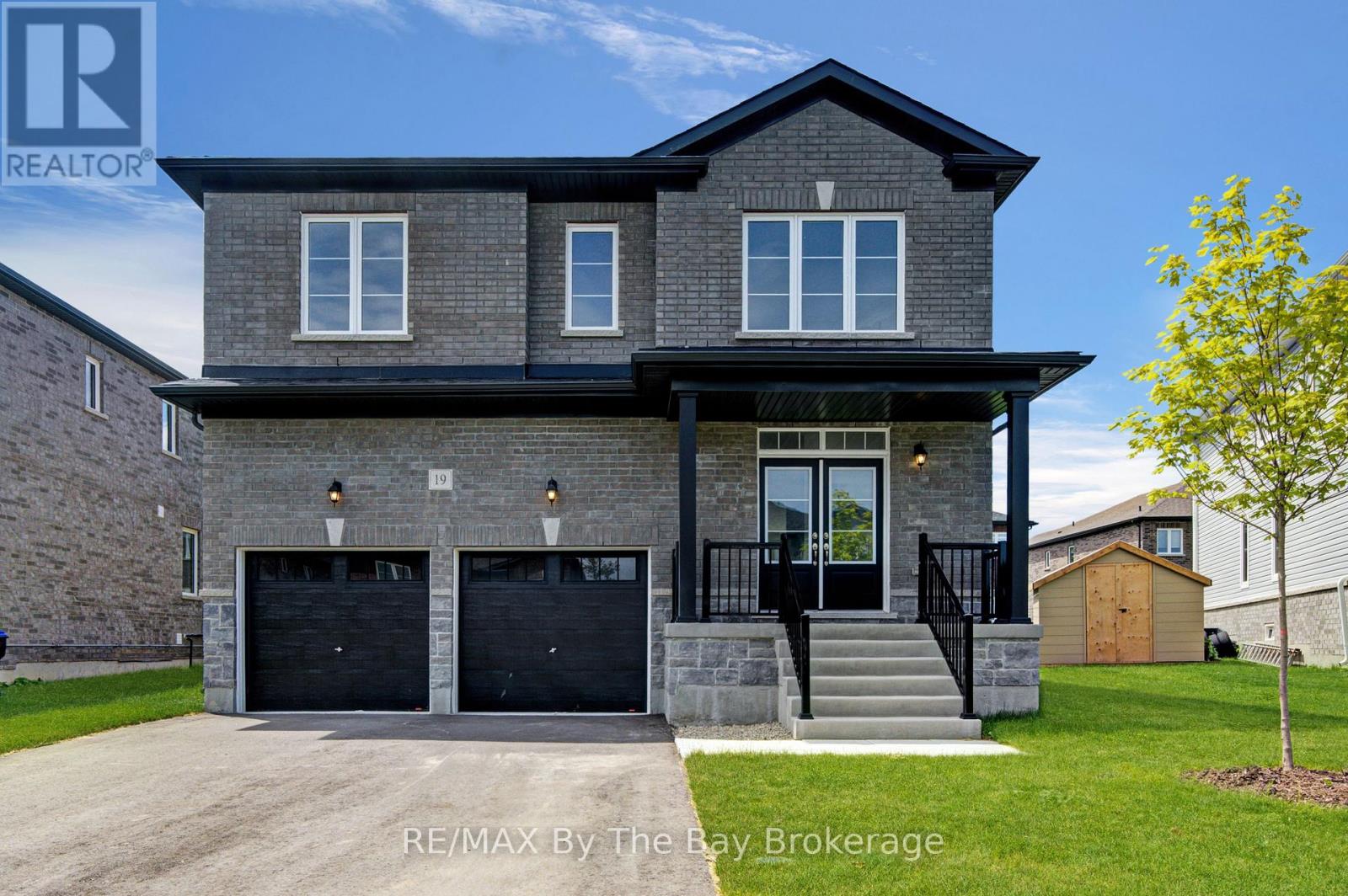19 AMBER DRIVE, Wasaga Beach, Ontario