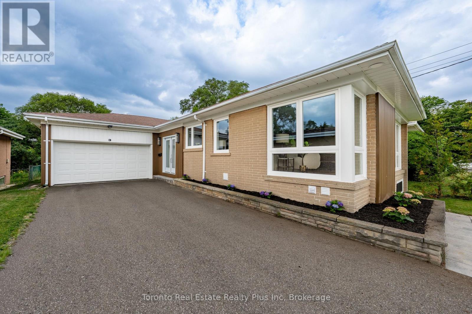 3 Blithfield Avenue, Toronto, Ontario  M2K 1X9 - Photo 22 - C13535512