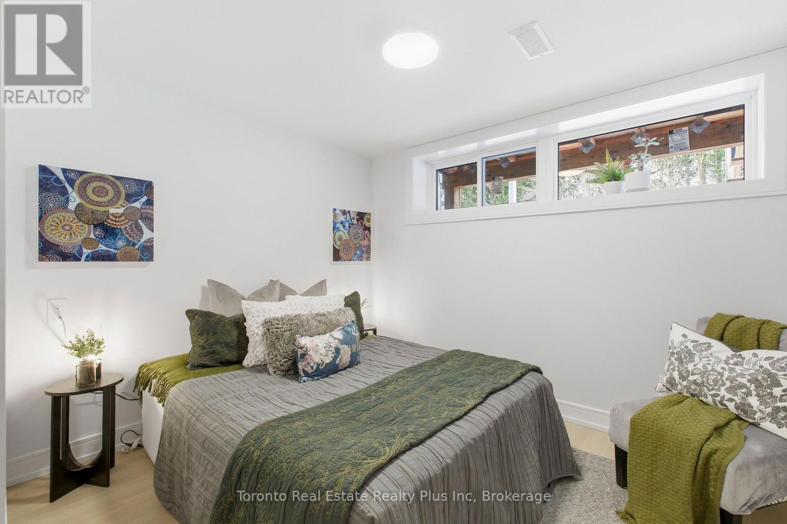 3 Blithfield Avenue, Toronto, Ontario  M2K 1X9 - Photo 15 - C13535512