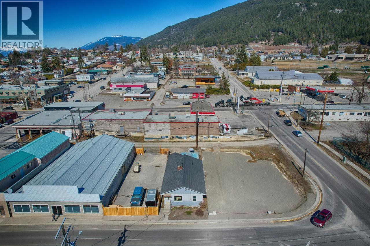 1510 Cook Street, Creston, British Columbia  V0B 1G0 - Photo 44 - 10398719