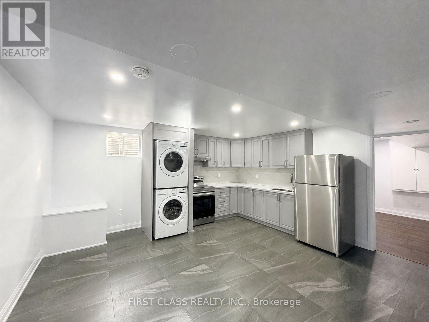 Bsmt - 720 Savoline Boulevard, Milton, Ontario  L9T 0X4 - Photo 4 - W13632678