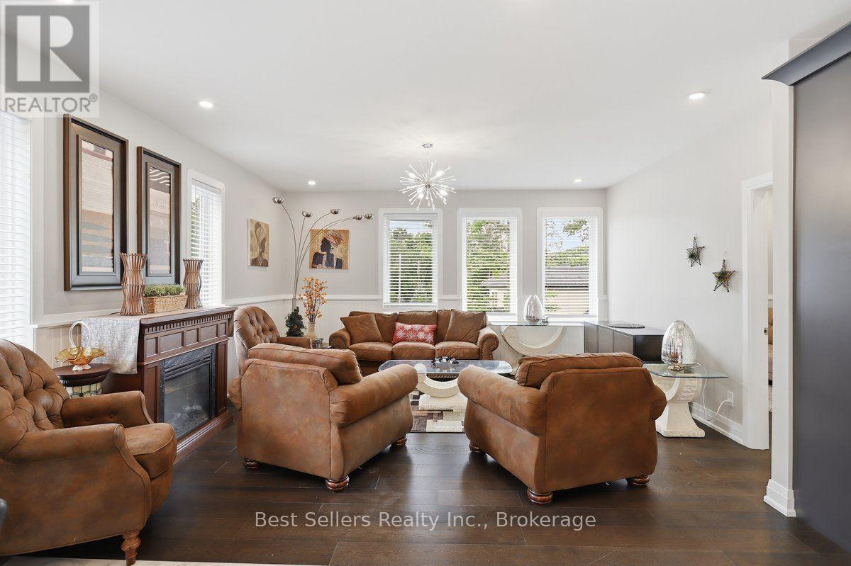 1 - 56 FLORENCE STREET W