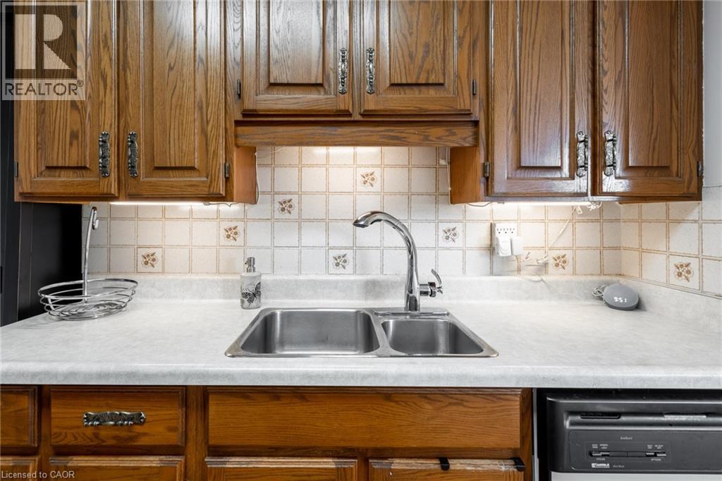700 Dynes Road Unit# 811, Burlington, Ontario  L7N 3M2 - Photo 12 - 40857759