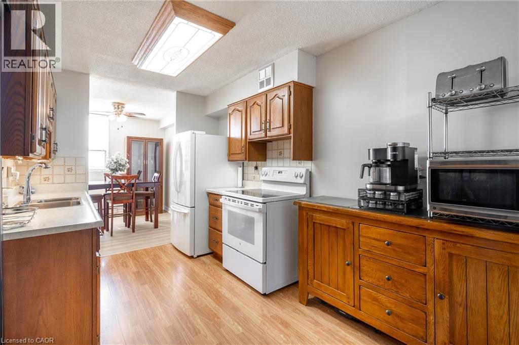700 Dynes Road Unit# 811, Burlington, Ontario  L7N 3M2 - Photo 9 - 40857759