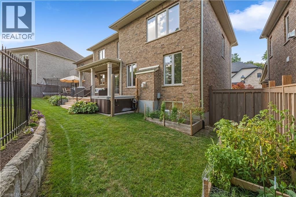 258 Edgewater Crescent Unit# 3, Kitchener, Ontario  N2A 4M2 - Photo 46 - 40856536