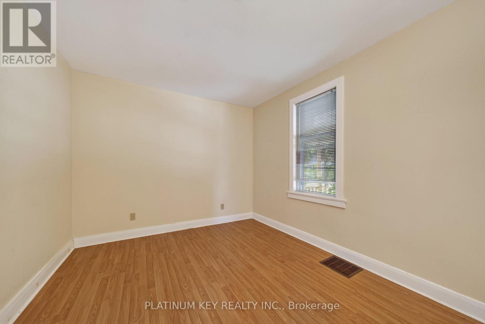 90 Andrew Street, South Huron (Exeter), Ontario  N0M 1S1 - Photo 14 - X13709096