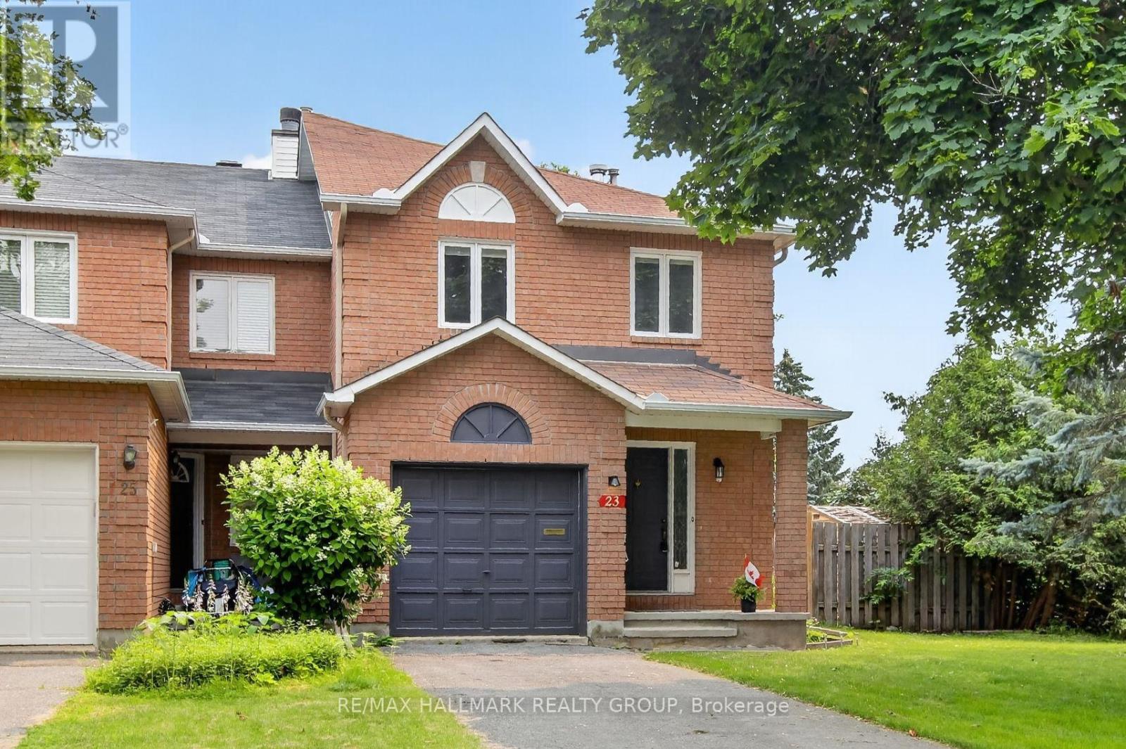 23 Whitegate Crescent, Ottawa, Ontario K2J 4B6 - Photo 2 - X13709074