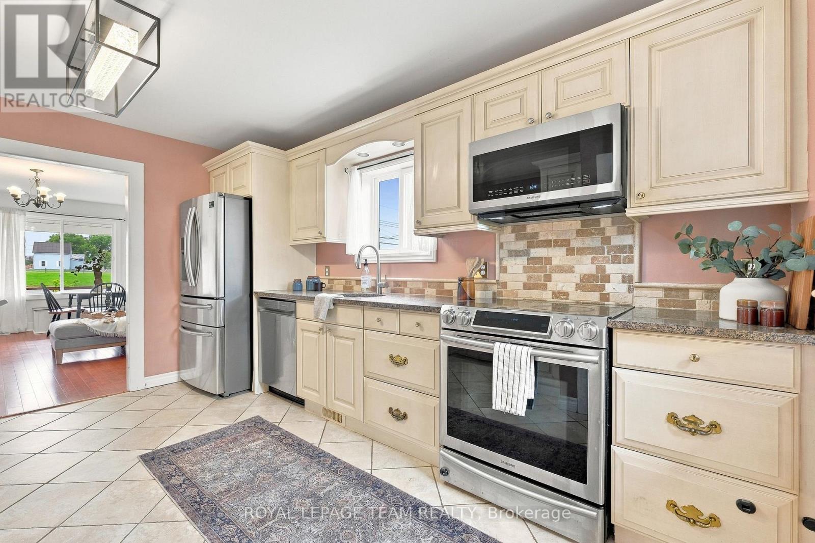 604 County Road 2, Edwardsburgh/cardinal, Ontario  K0E 1E0 - Photo 15 - X13709076