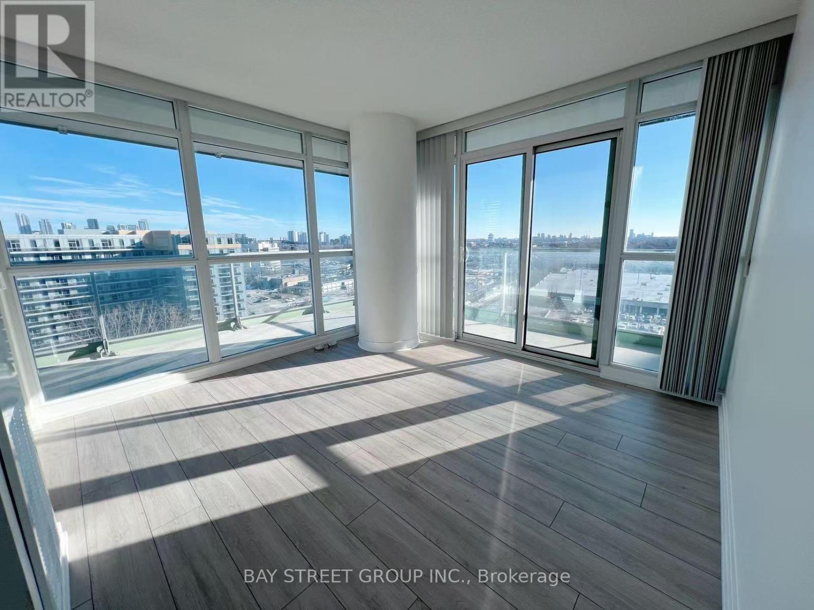 1111 - 33 Singer Court, Toronto, Ontario  M2K 0B4 - Photo 2 - C13709050