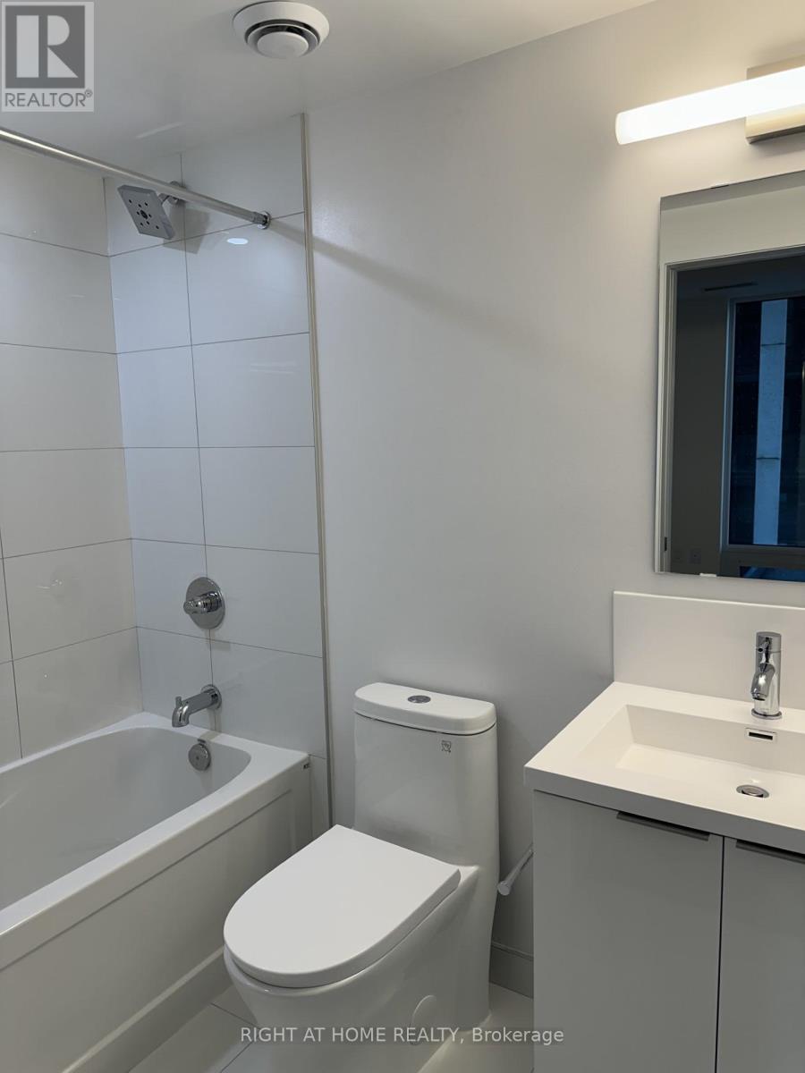 417 - 121 St Patrick Street, Toronto, Ontario  M5T 3C1 - Photo 8 - C13709088