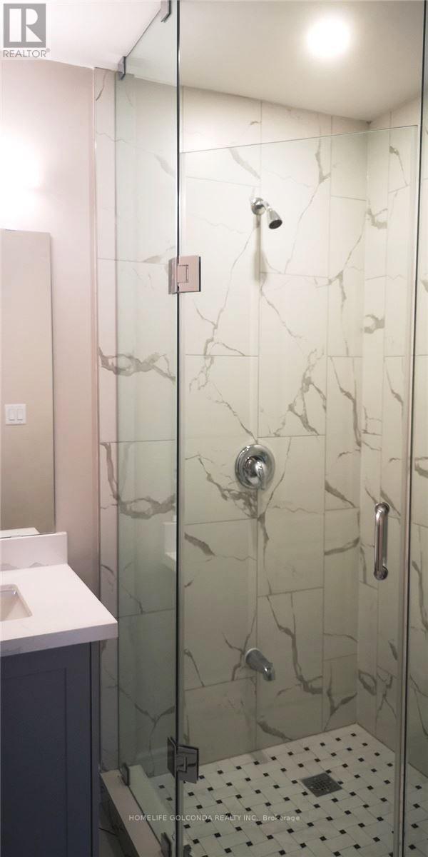 30 Heatherside Main Fl Drive, Toronto, Ontario  M1W 1T7 - Photo 7 - E13709066