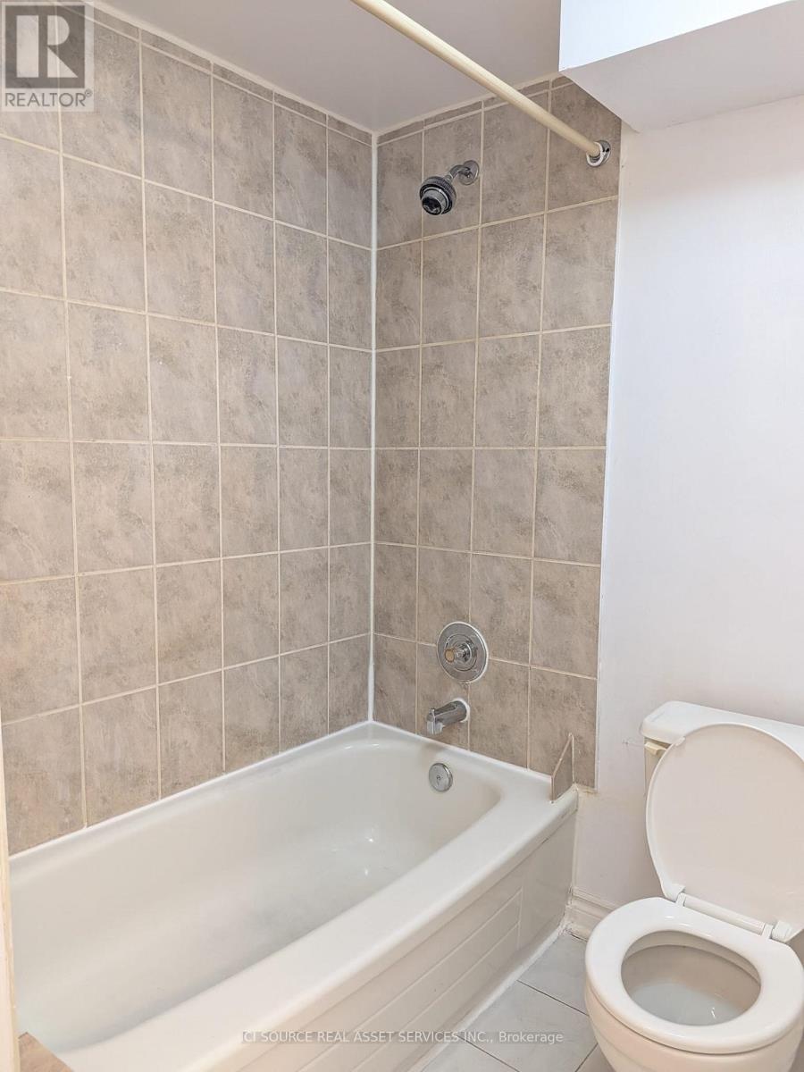 Lower - 61 Darlingside Drive, Toronto, Ontario  M1E 3P2 - Photo 13 - E13709108