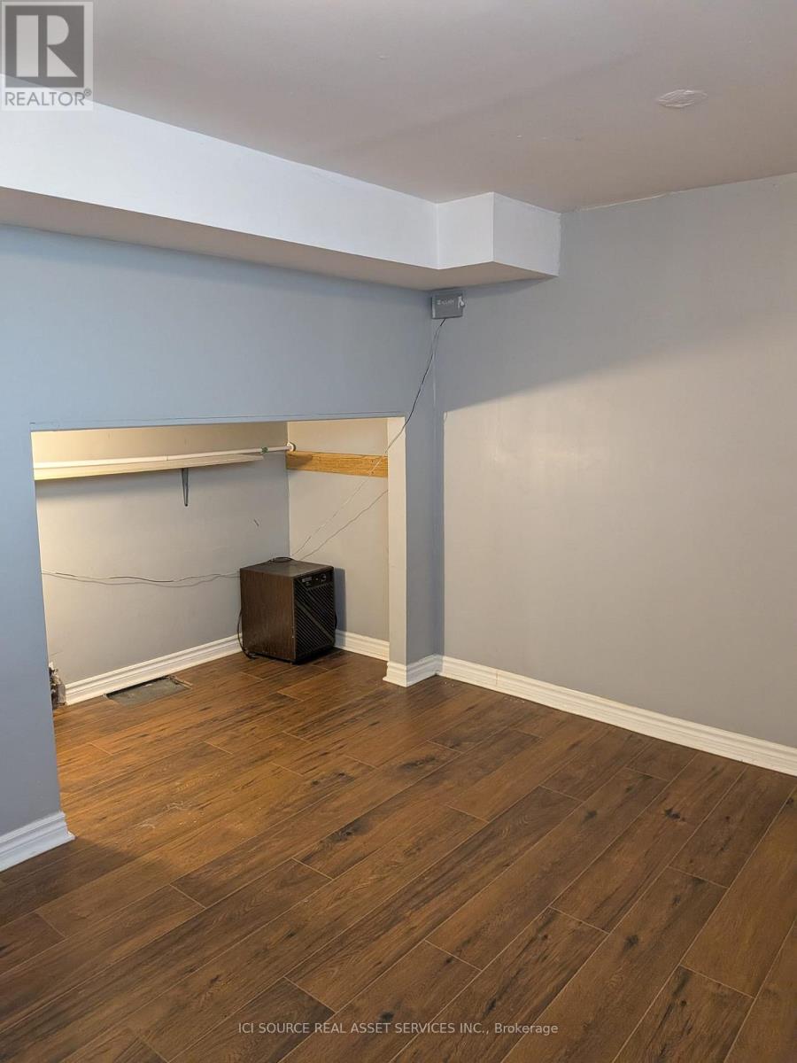 Lower - 61 Darlingside Drive, Toronto, Ontario  M1E 3P2 - Photo 8 - E13709108