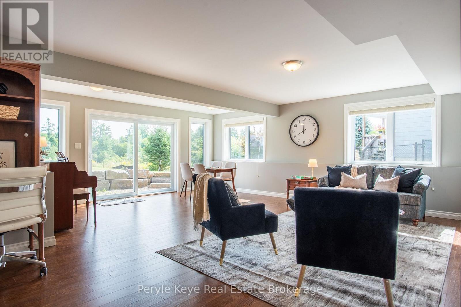 9 Gainsborough Road, Bracebridge, Ontario  P1L 1W8 - Photo 40 - X13709098