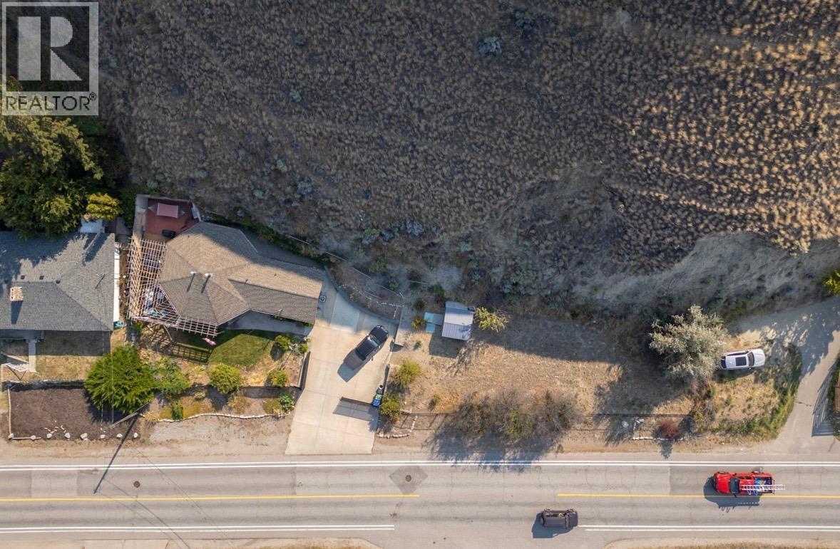 4744 Lakeside Road, Penticton, British Columbia  V2A 8W6 - Photo 7 - 10398714