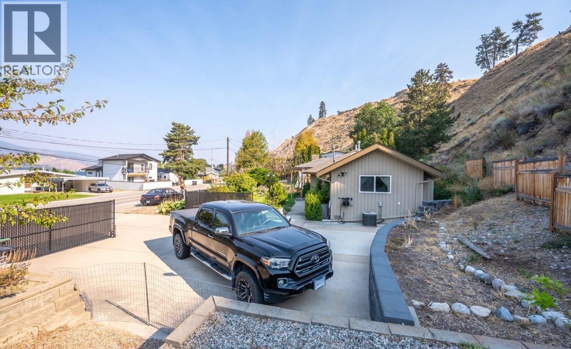 4744 Lakeside Road, Penticton, British Columbia  V2A 8W6 - Photo 59 - 10398714