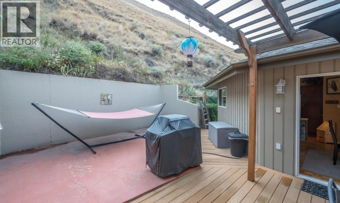 4744 Lakeside Road, Penticton, British Columbia  V2A 8W6 - Photo 25 - 10398714