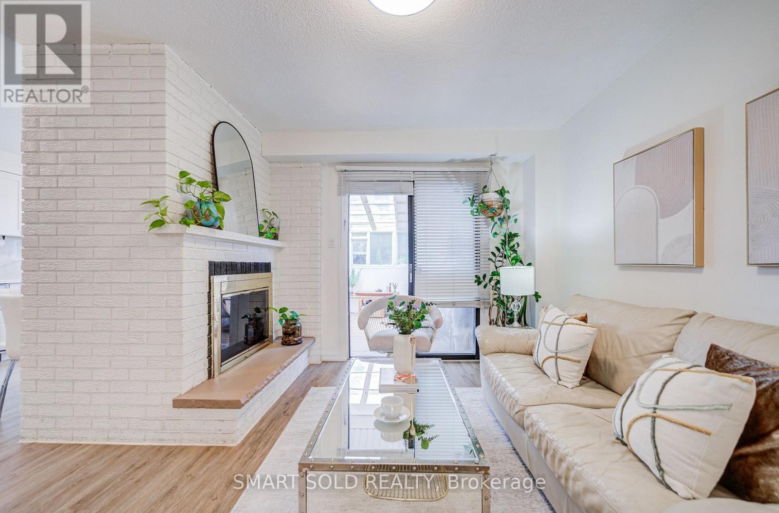 857 Messenger Meadow Drive, Mississauga, Ontario  L5C 3T1 - Photo 19 - W13709054