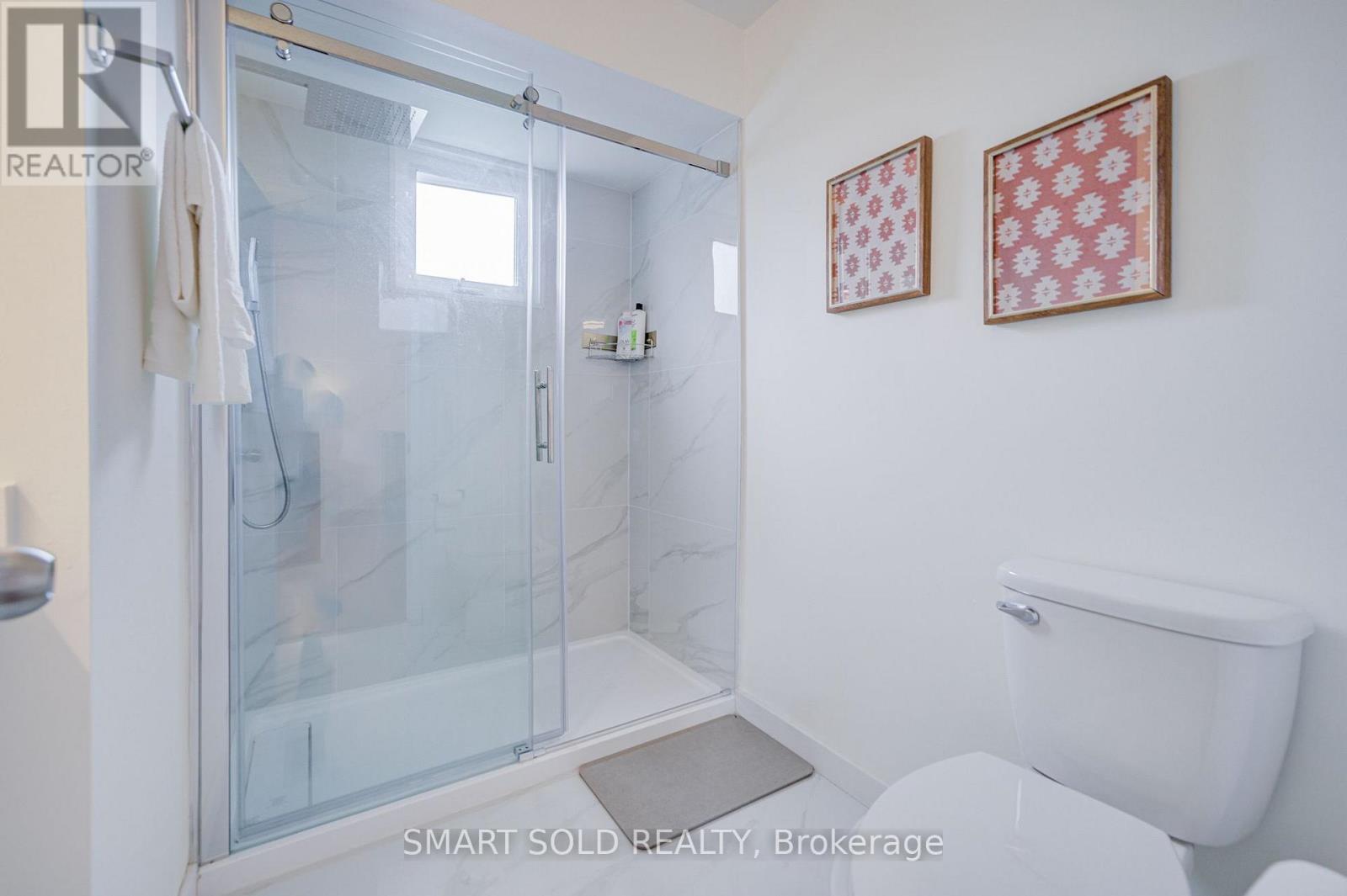 857 Messenger Meadow Drive, Mississauga, Ontario  L5C 3T1 - Photo 28 - W13709054