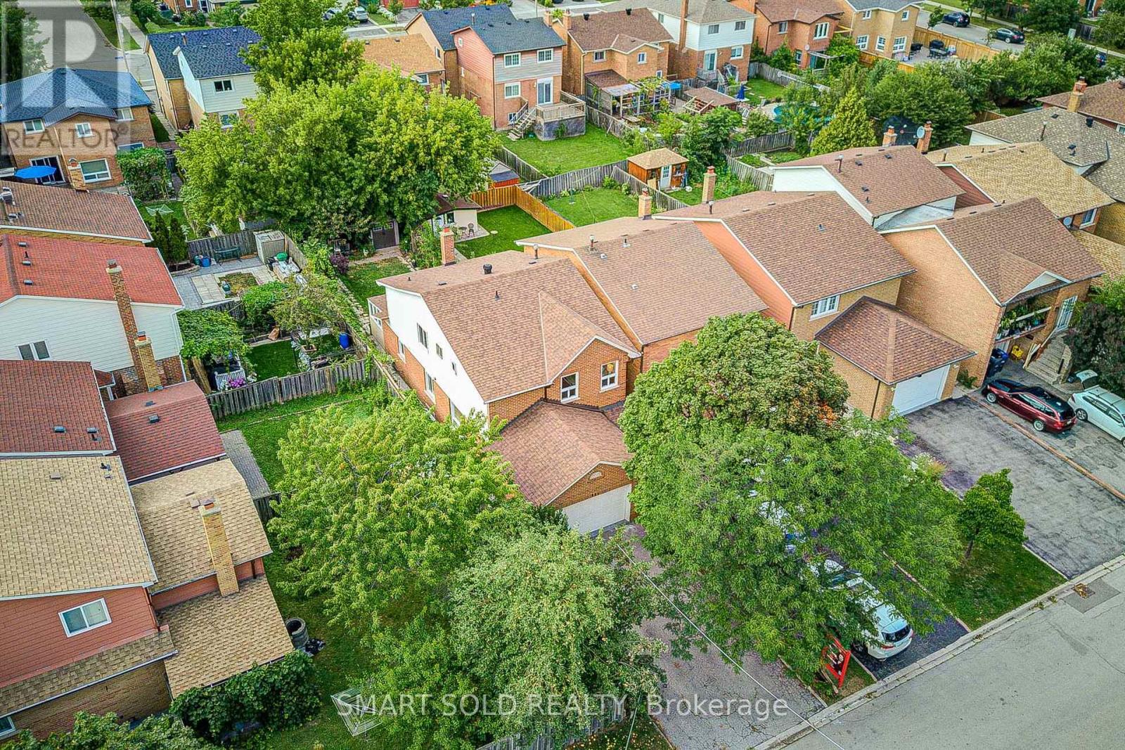 857 Messenger Meadow Drive, Mississauga, Ontario  L5C 3T1 - Photo 42 - W13709054