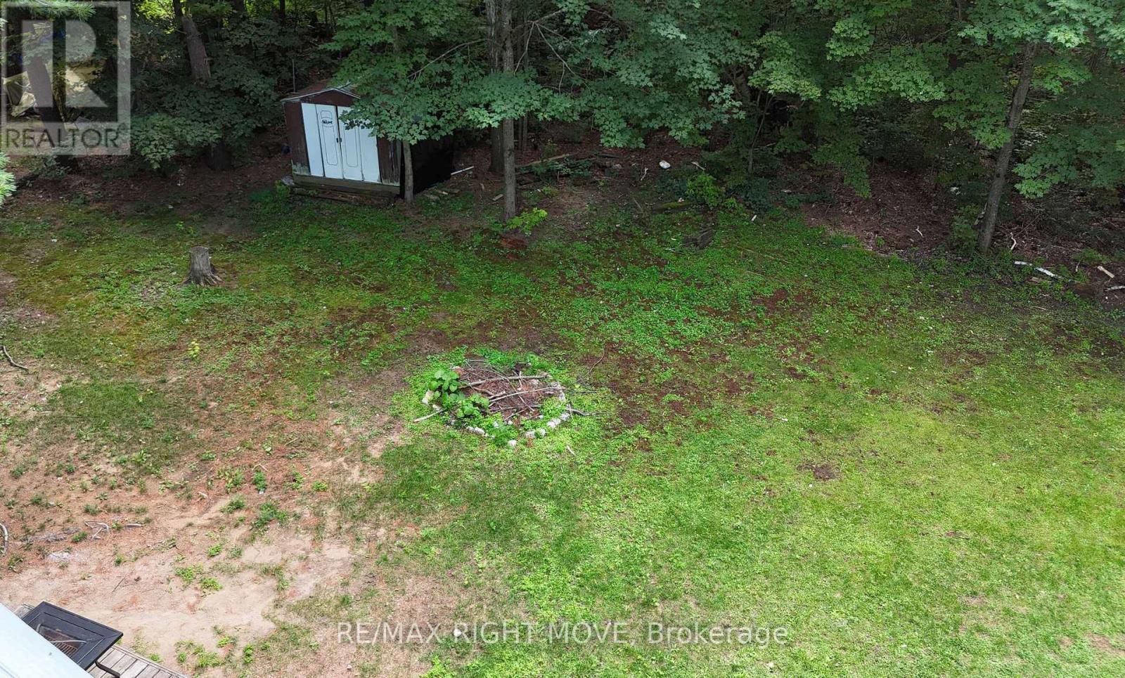 1062 4 Seasons Road, Gravenhurst, Ontario  P0E 1N0 - Photo 26 - X13709086