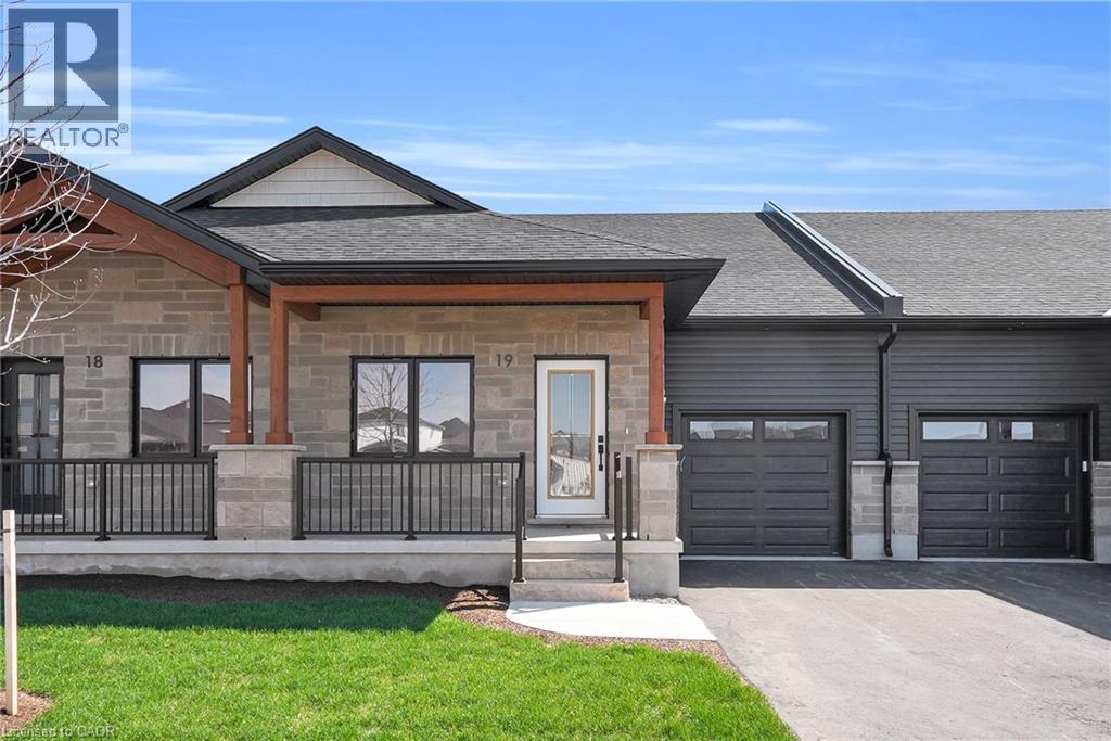 29 WEYMOUTH Street Unit# 18, Elmira, Ontario