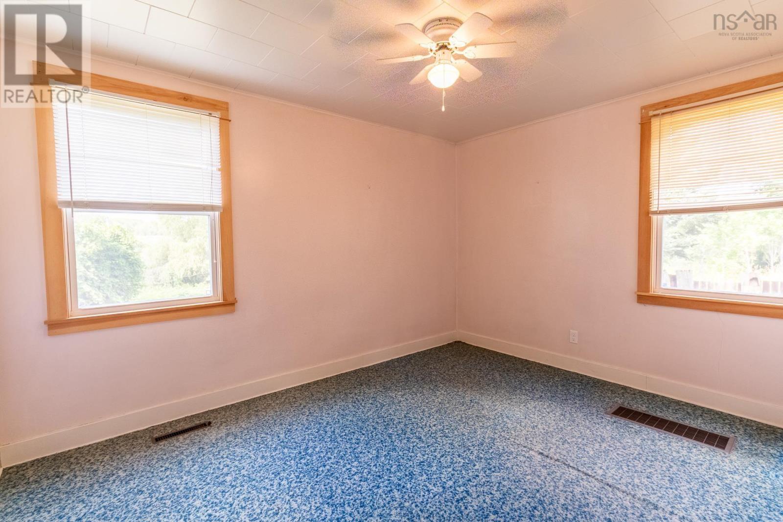 1549 Victoria Road, Dempseys Corner, Nova Scotia  B0P 1C0 - Photo 10 - 202621401