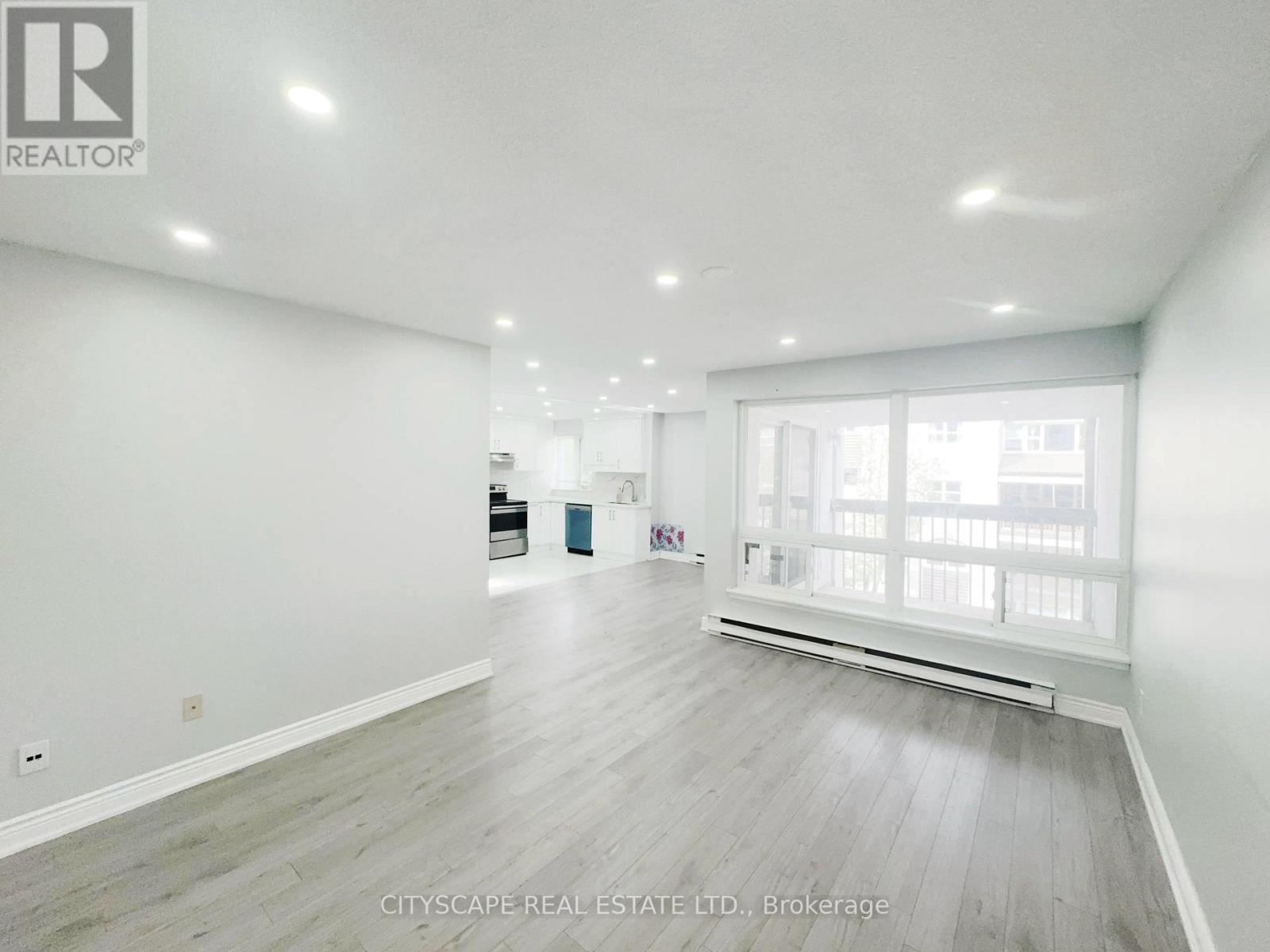 192 - 1055 Dundas Street E, Mississauga, Ontario  L4Y 3X6 - Photo 8 - W13707090