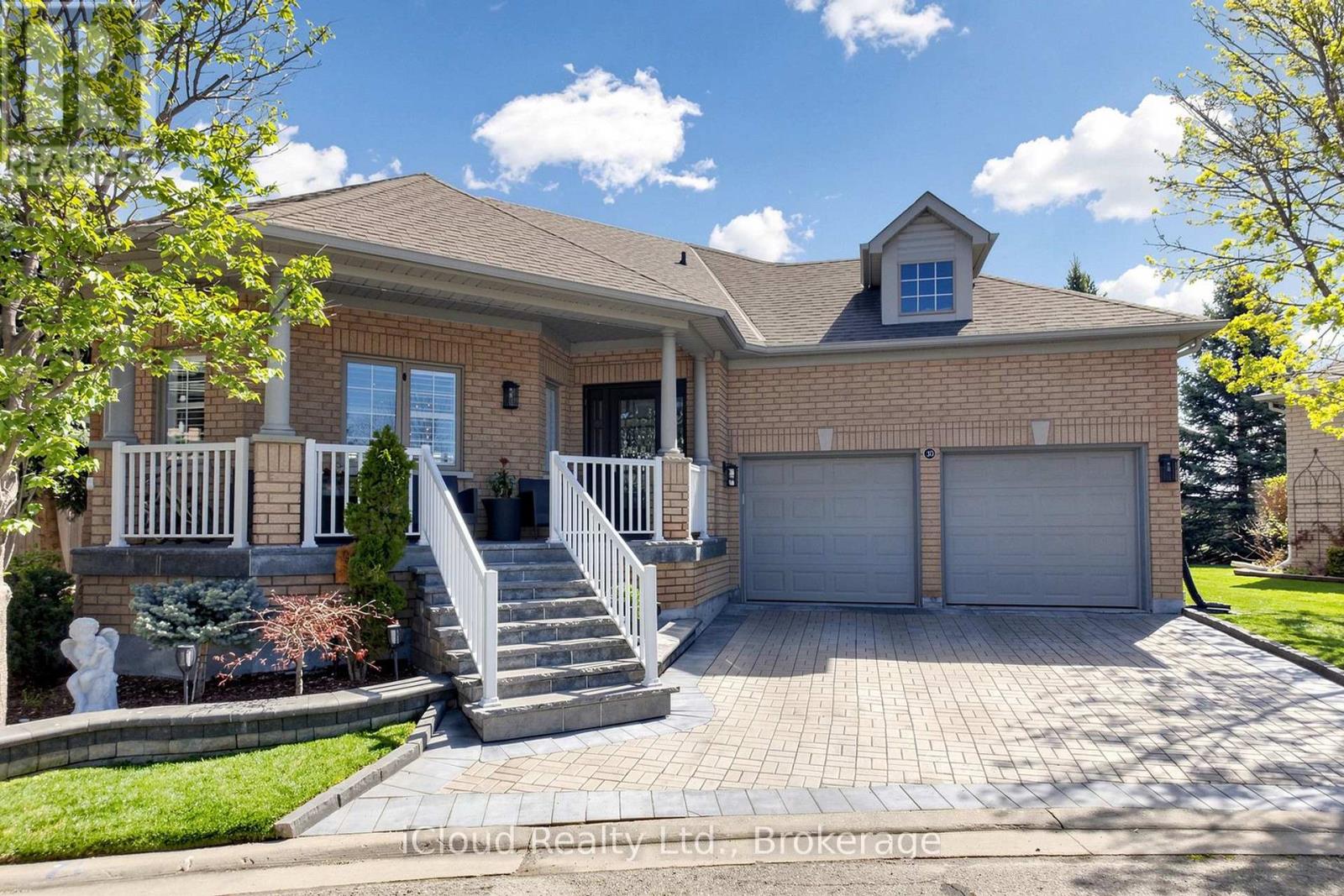 30 Orchard Park Gate, Brampton, Ontario  L6R 1W5 - Photo 2 - W13582916