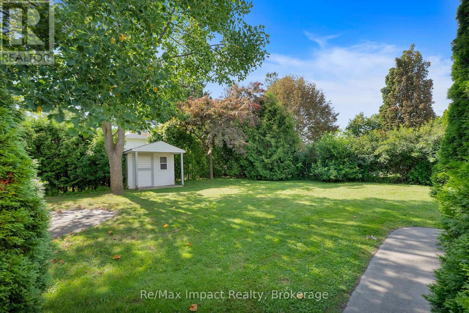 702 Westdale Court, Oshawa, Ontario  L1J 5B5 - Photo 30 - E13709178