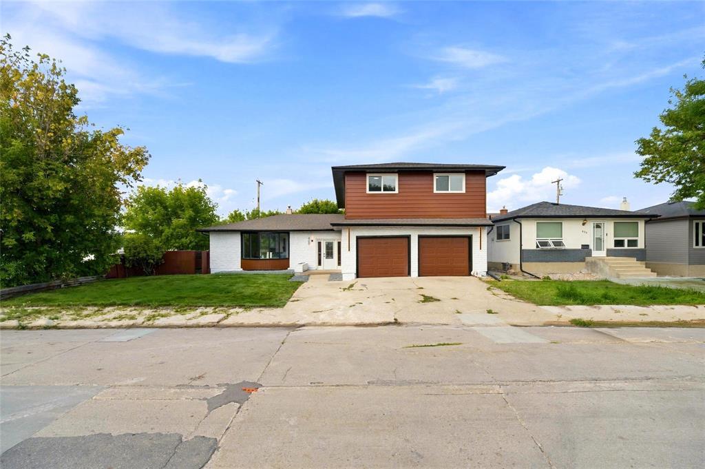 405 Trent Avenue, Winnipeg, Manitoba  R2K 1G1 - Photo 2 - 202621318