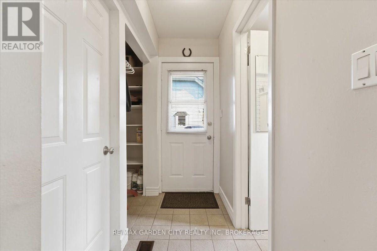 38 Fitch Street, Welland, Ontario  L3C 4V2 - Photo 16 - X13709126