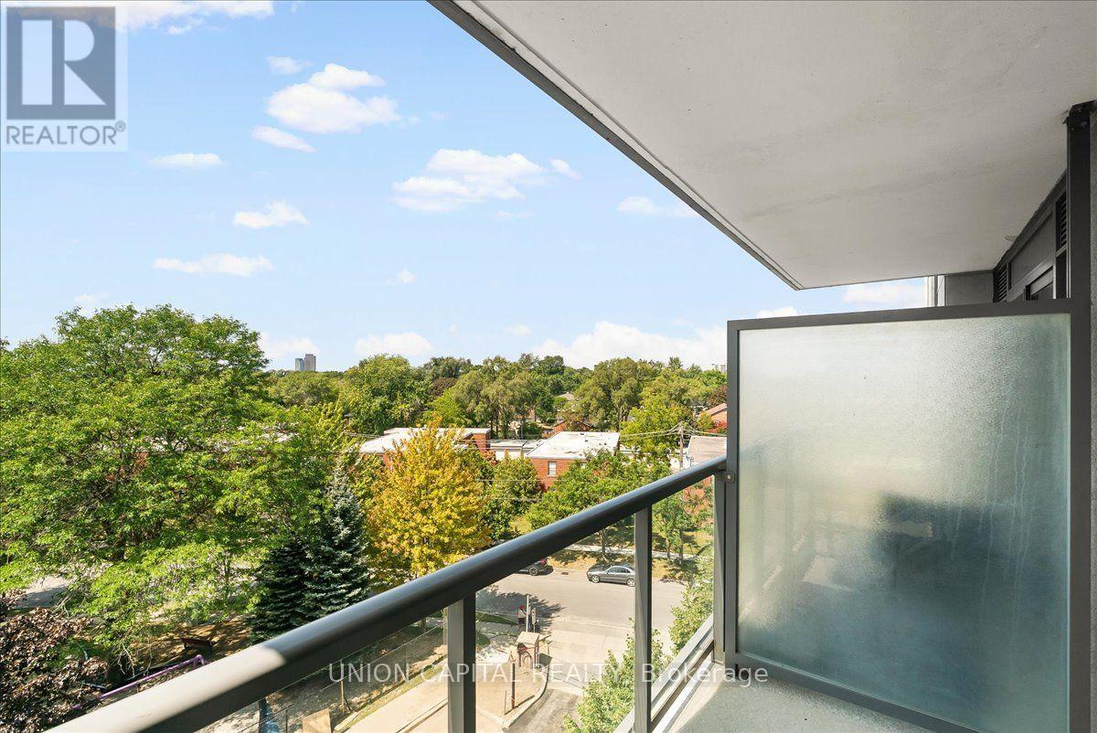 602 - 35 Saranac Boulevard, Toronto, Ontario  M6A 2G4 - Photo 24 - C13709152
