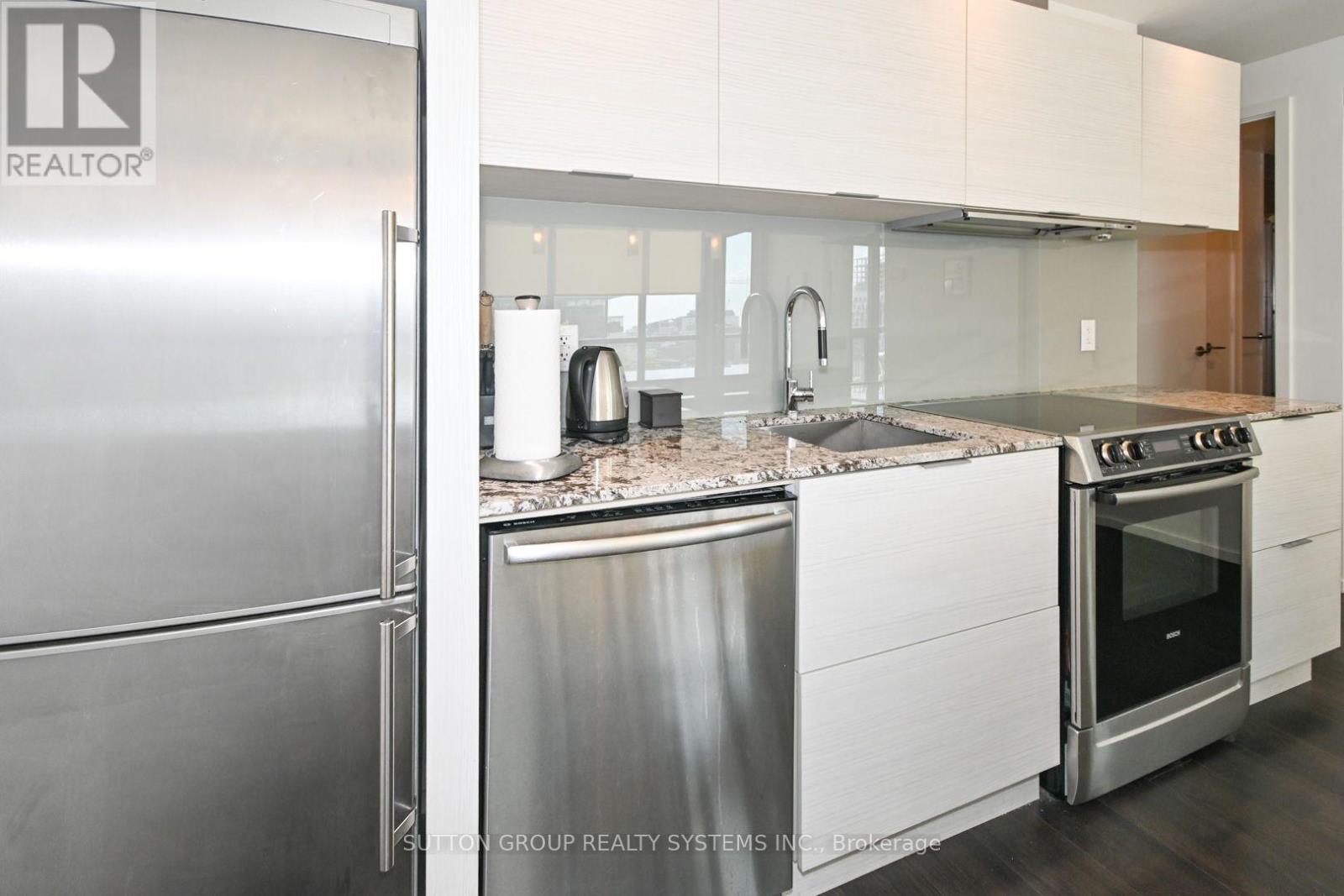 1408 - 8 Charlotte Street, Toronto, Ontario  M5V 0K4 - Photo 8 - C13709170