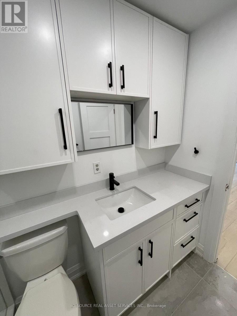 1 - 754 Queen Street E, Toronto, Ontario  M4M 1H4 - Photo 15 - E13709130