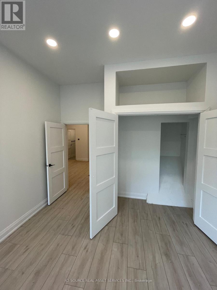 1 - 754 Queen Street E, Toronto, Ontario  M4M 1H4 - Photo 18 - E13709130