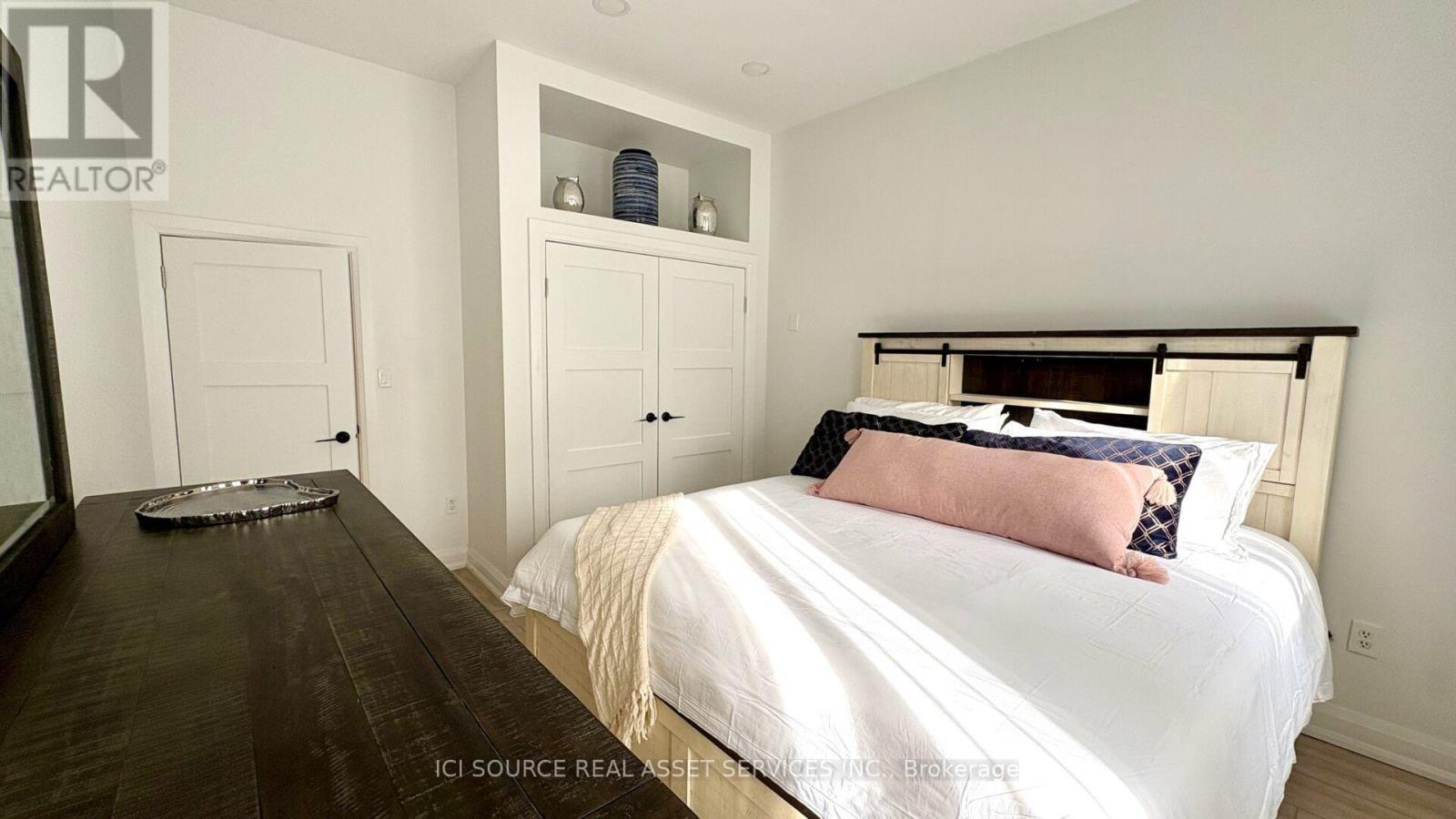 1 - 754 Queen Street E, Toronto, Ontario  M4M 1H4 - Photo 29 - E13709130
