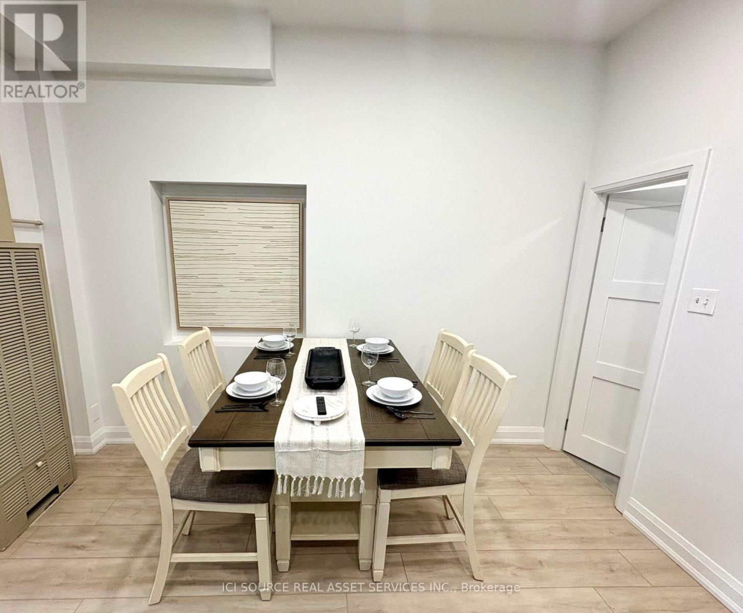 1 - 754 Queen Street E, Toronto, Ontario  M4M 1H4 - Photo 33 - E13709130