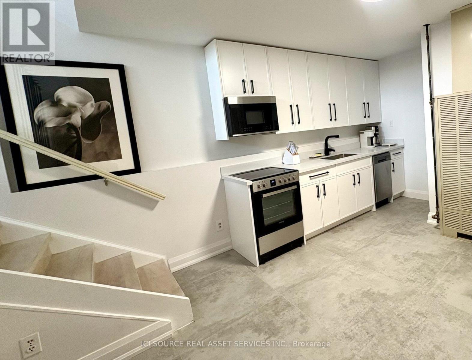 2 - 754 Queen Street E, Toronto, Ontario  M4M 1H4 - Photo 13 - E13709142
