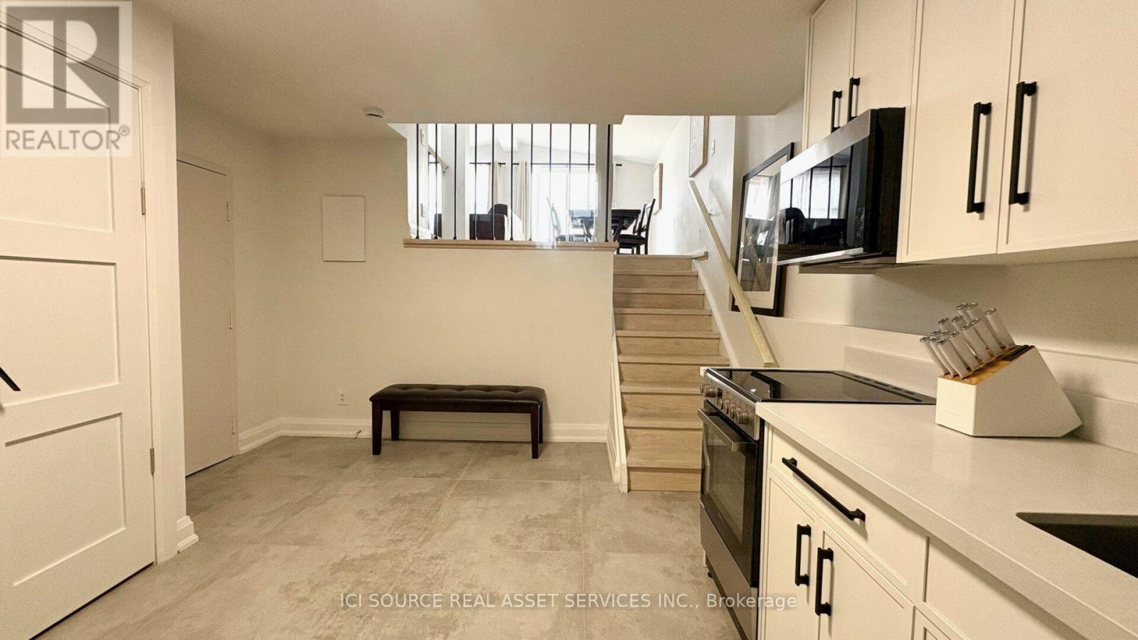 2 - 754 Queen Street E, Toronto, Ontario  M4M 1H4 - Photo 19 - E13709142