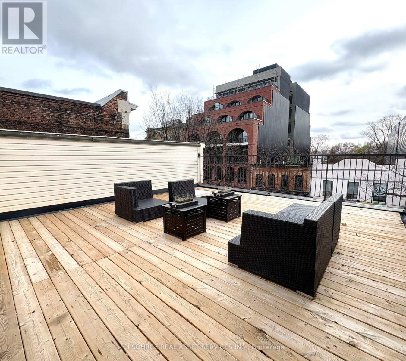 2 - 754 Queen Street E, Toronto, Ontario  M4M 1H4 - Photo 23 - E13709142