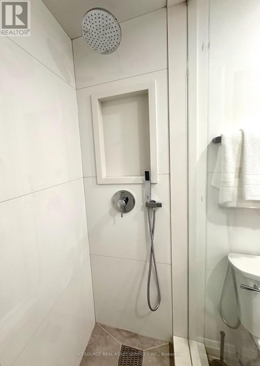 2 - 754 Queen Street E, Toronto, Ontario  M4M 1H4 - Photo 26 - E13709142