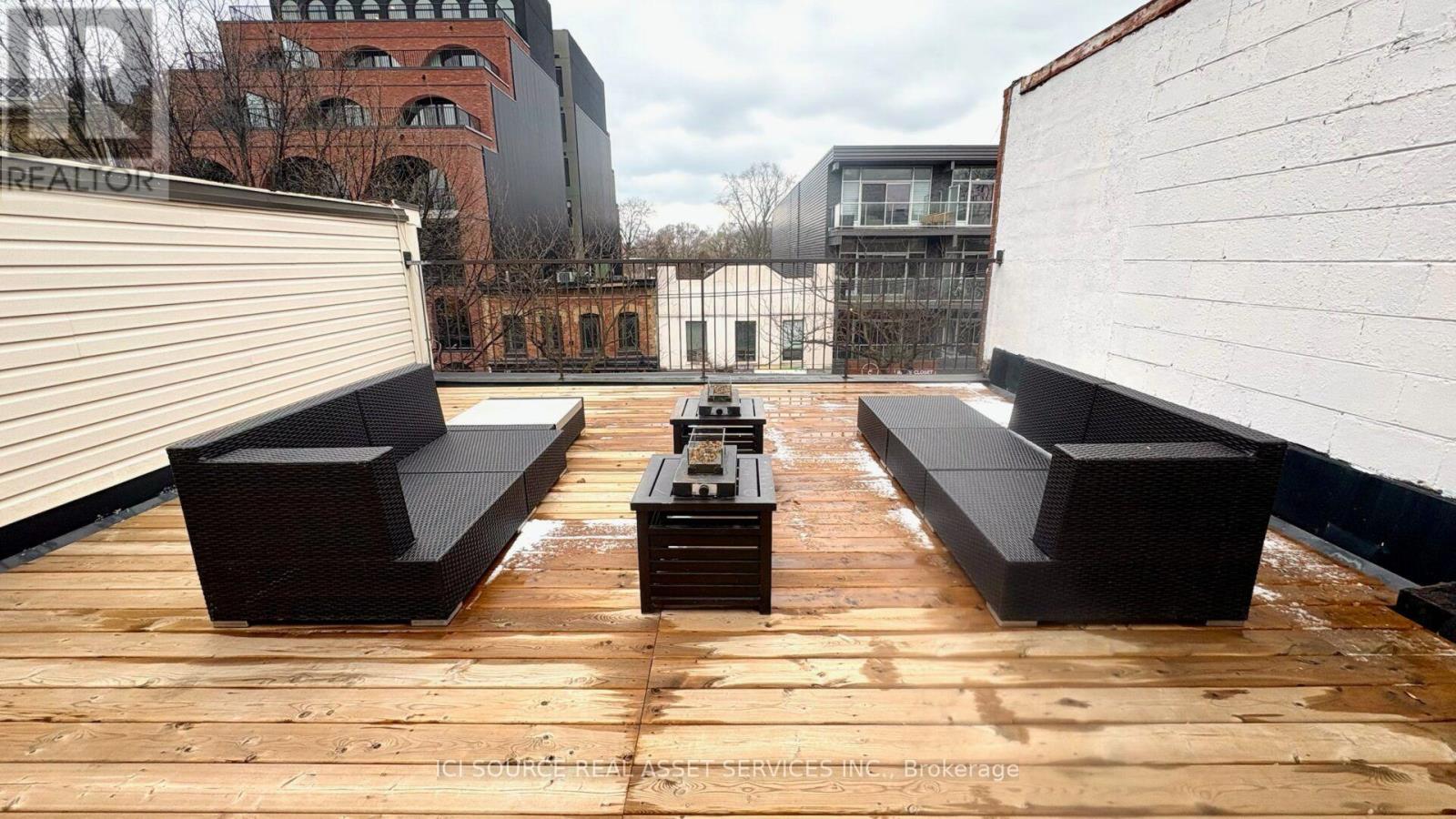 2 - 754 Queen Street E, Toronto, Ontario  M4M 1H4 - Photo 7 - E13709142