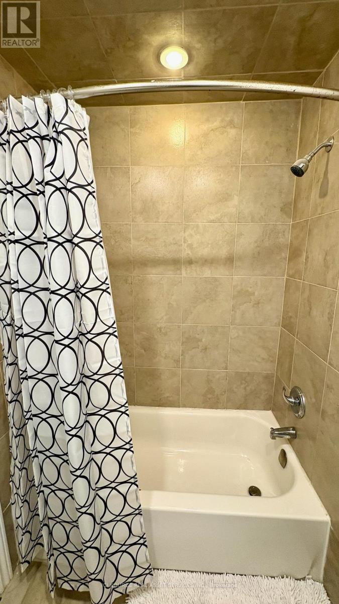 4 - 754 Queen Street E, Toronto, Ontario  M4M 1H4 - Photo 24 - E13709154