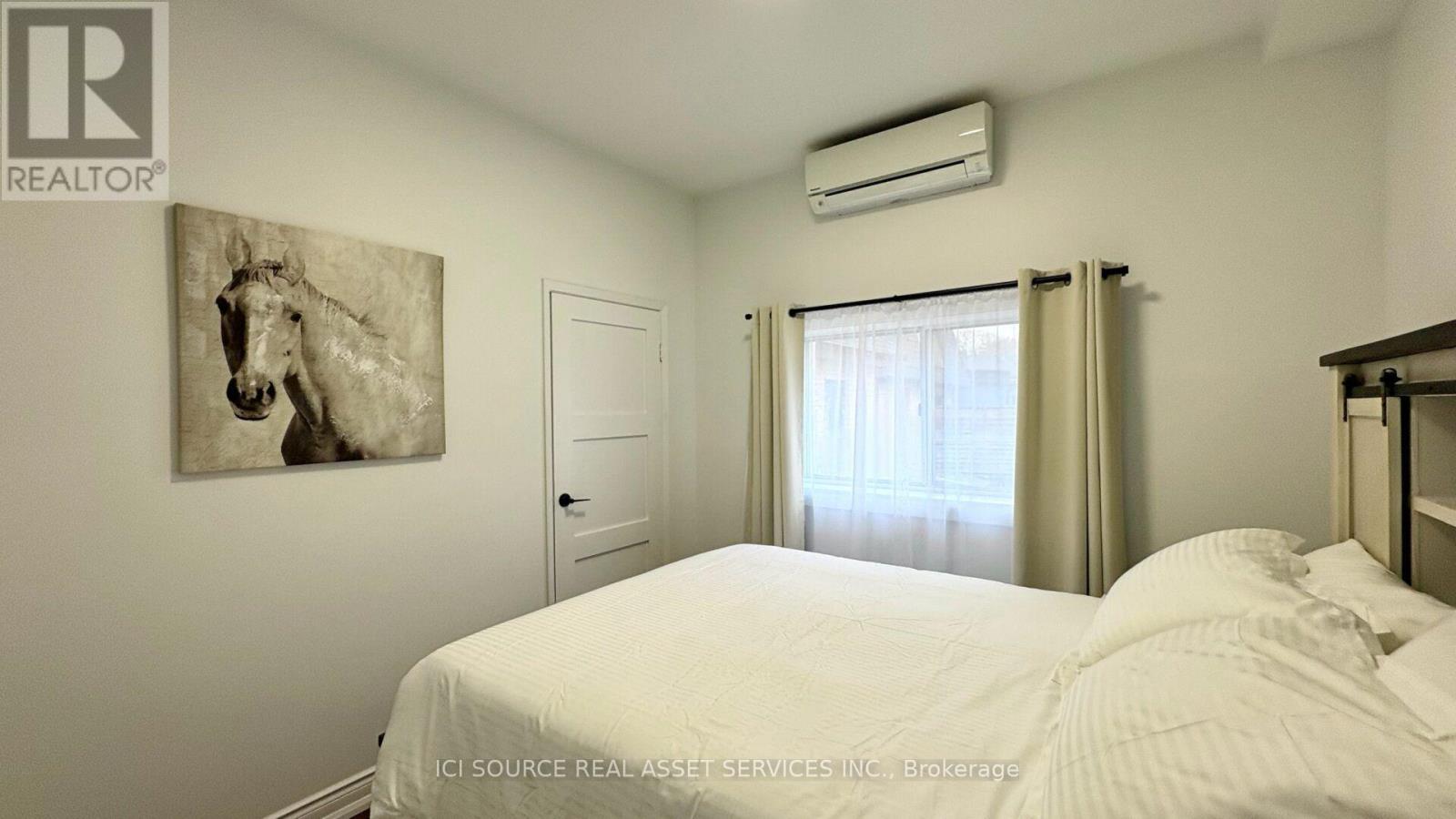 4 - 754 Queen Street E, Toronto, Ontario  M4M 1H4 - Photo 28 - E13709154