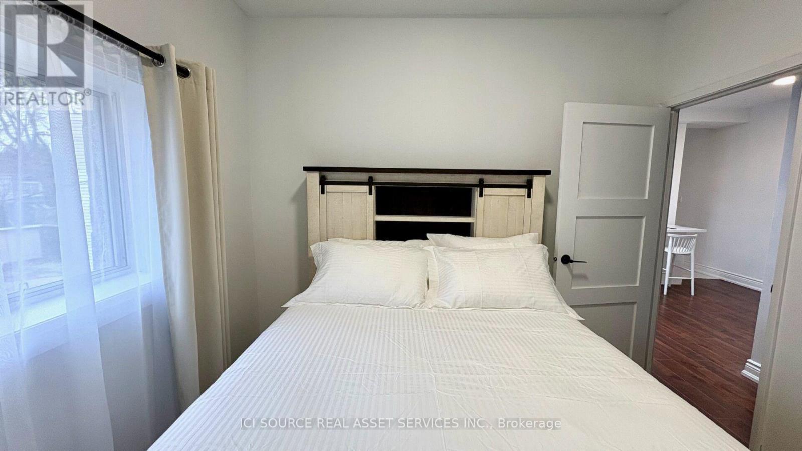 4 - 754 Queen Street E, Toronto, Ontario  M4M 1H4 - Photo 29 - E13709154